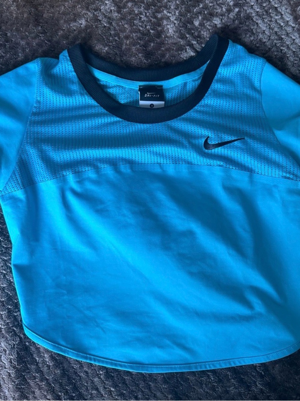 Nike teal/blue crop top